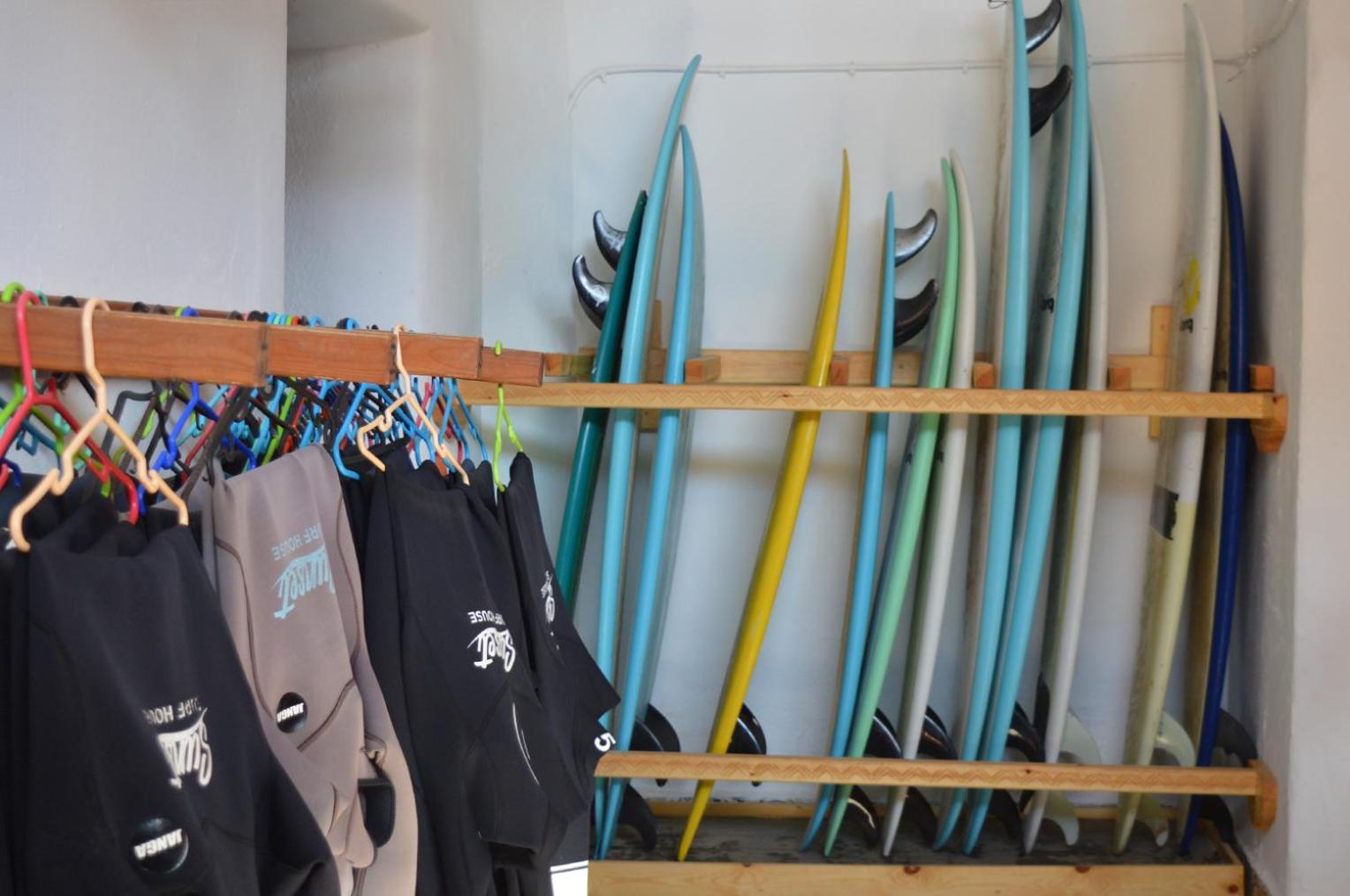 Hostel Sunset Surfhouse Morocco Tamraght Exterior foto